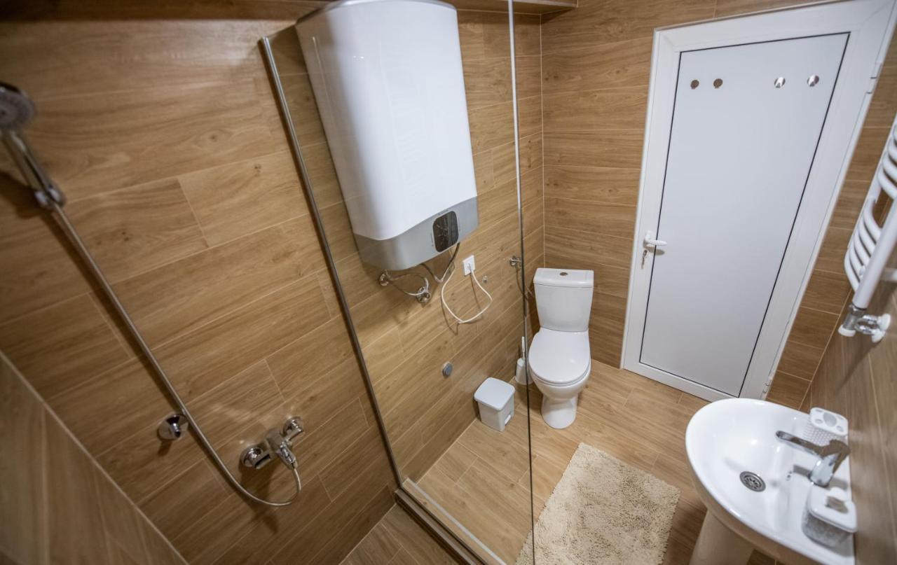 קולאסין Apartmani Nada מראה חיצוני תמונה